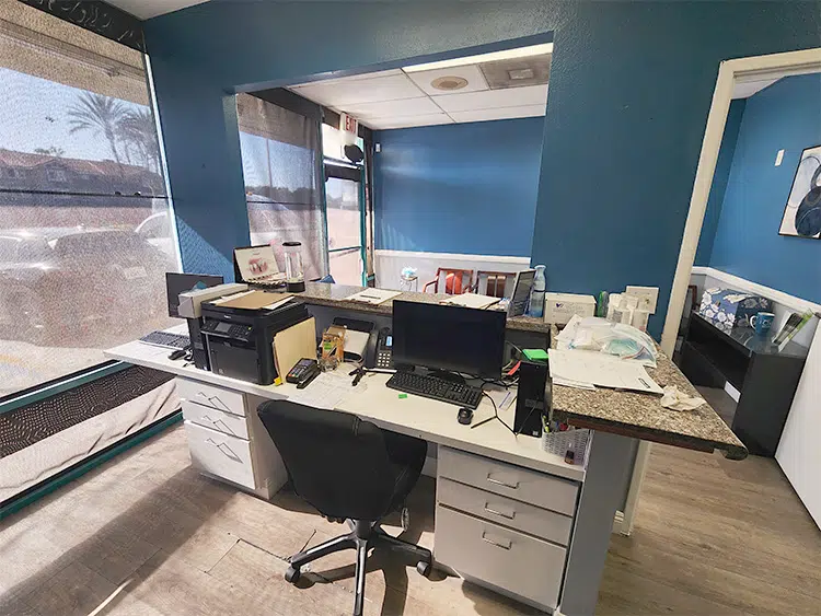 front-desk-1.jpg