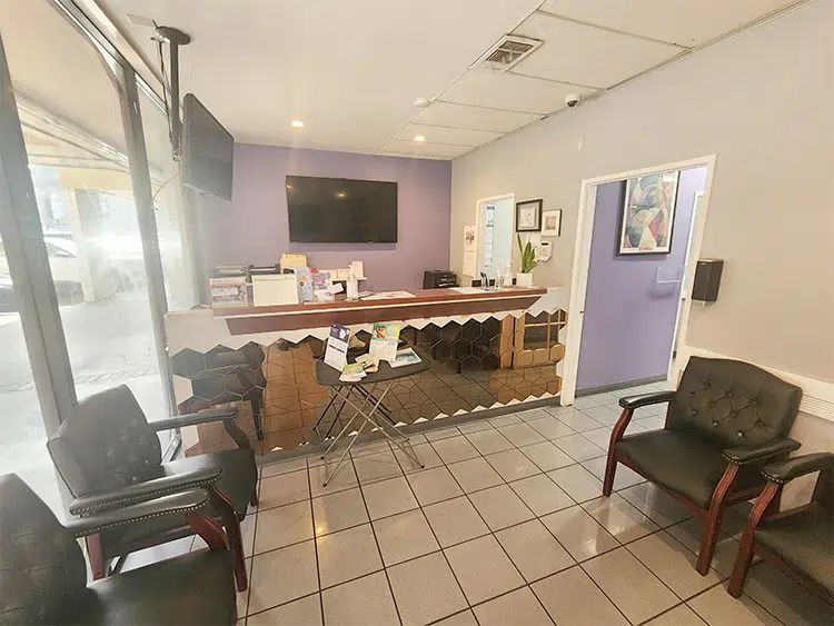 lobby-2-9.jpg