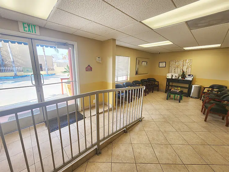 lobby-4.jpg